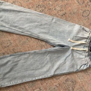 GAP Light Wash Denim Jogger Jeans